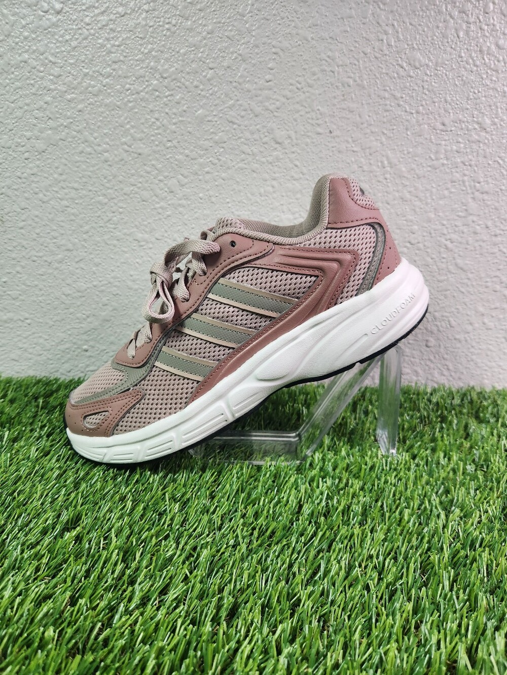 Adidas Women’s Eclyptix 2000 Running Shoes SZ 8 - JR6078